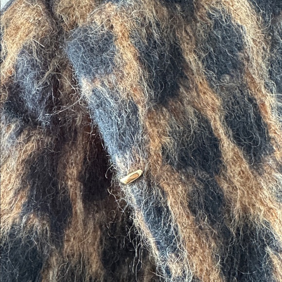 MaxMara Animal Print coat - Brown and Black - Picture 10 of 10